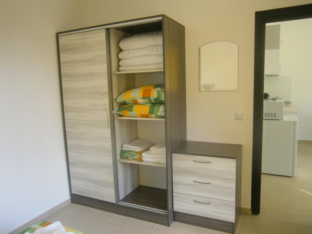 Anna Marina Apartments Sveti Vlas Værelse billede