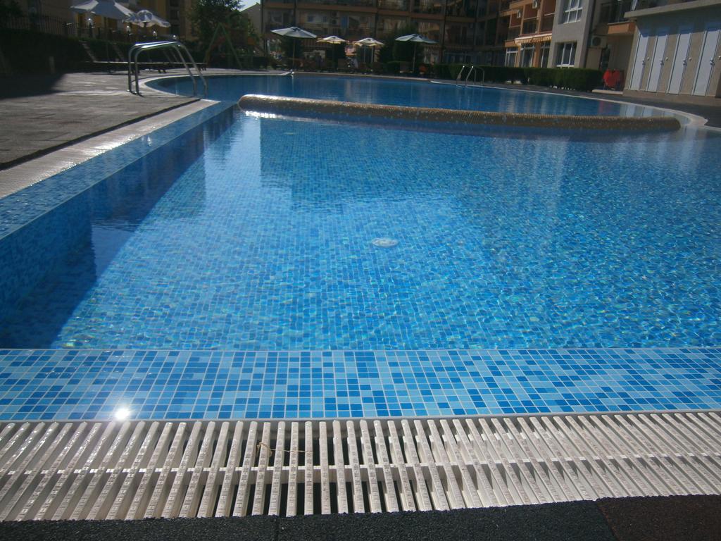Anna Marina Apartments Sveti Vlas Eksteriør billede