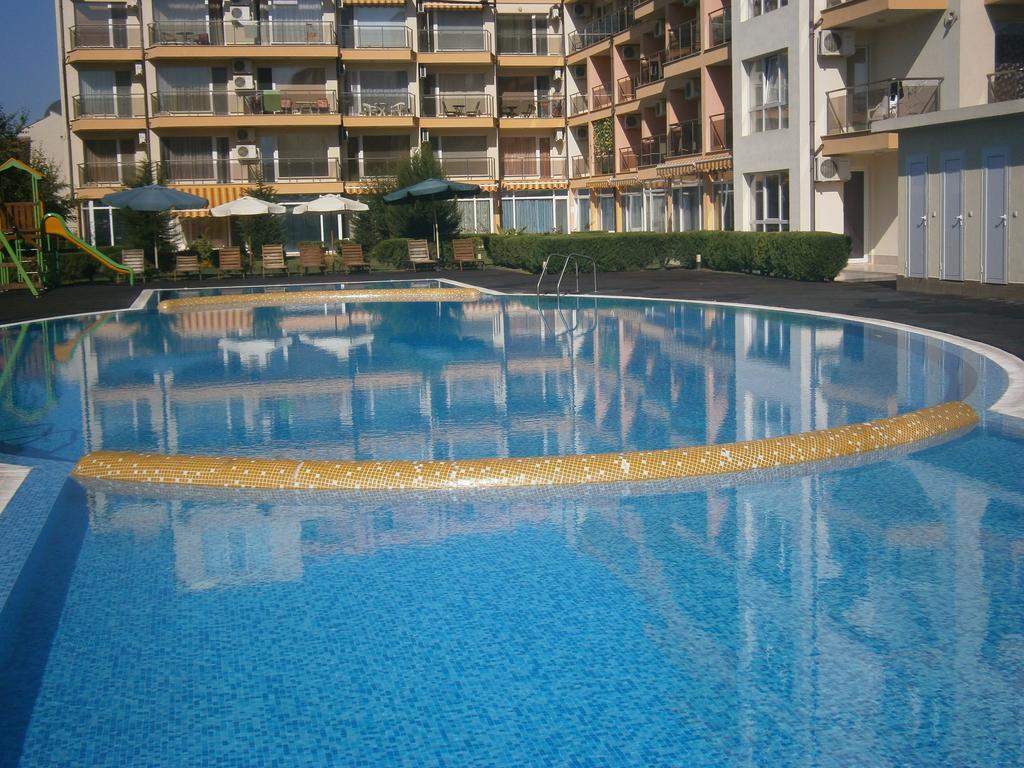 Anna Marina Apartments Sveti Vlas Eksteriør billede