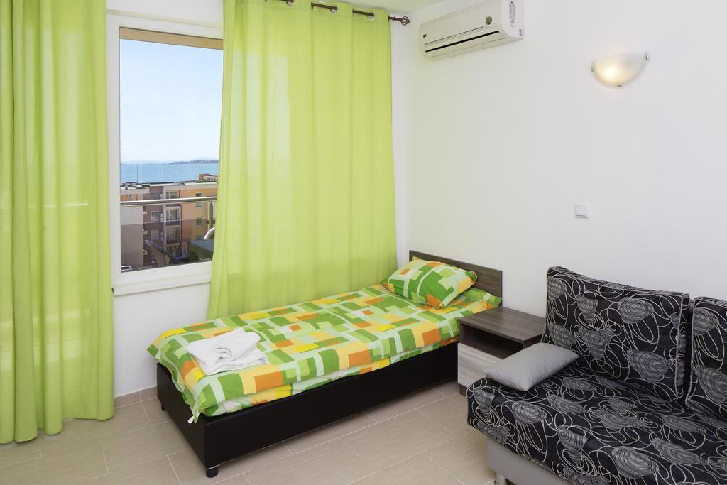 Anna Marina Apartments Sveti Vlas Eksteriør billede