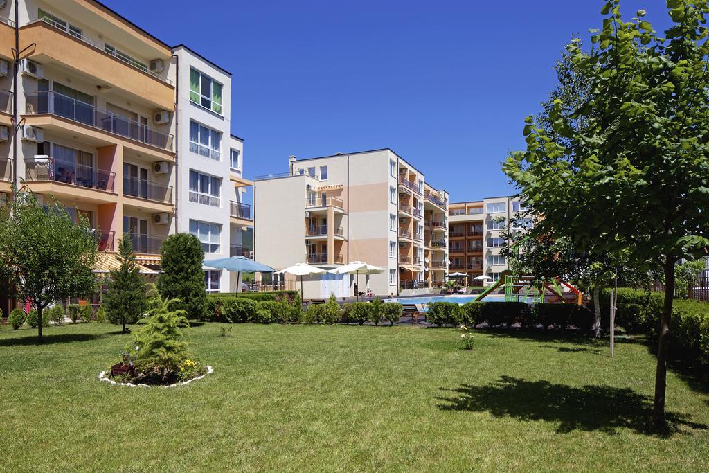Anna Marina Apartments Sveti Vlas Eksteriør billede
