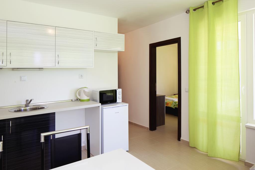 Anna Marina Apartments Sveti Vlas Eksteriør billede
