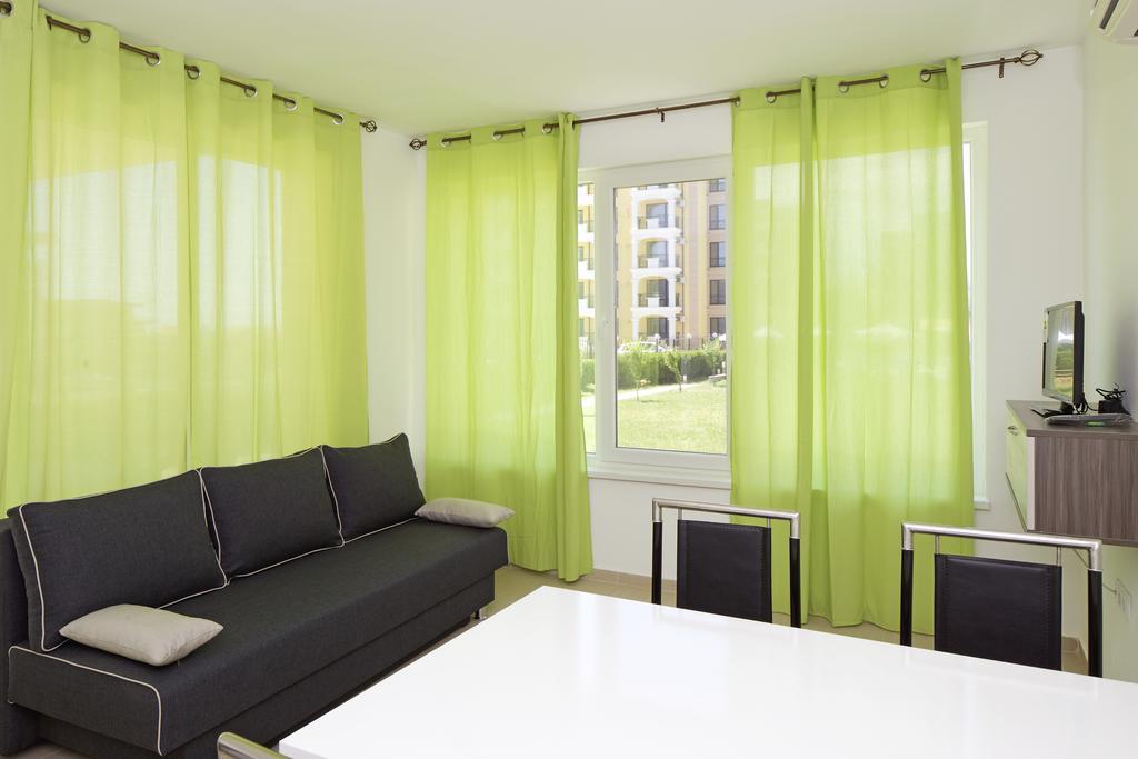 Anna Marina Apartments Sveti Vlas Eksteriør billede