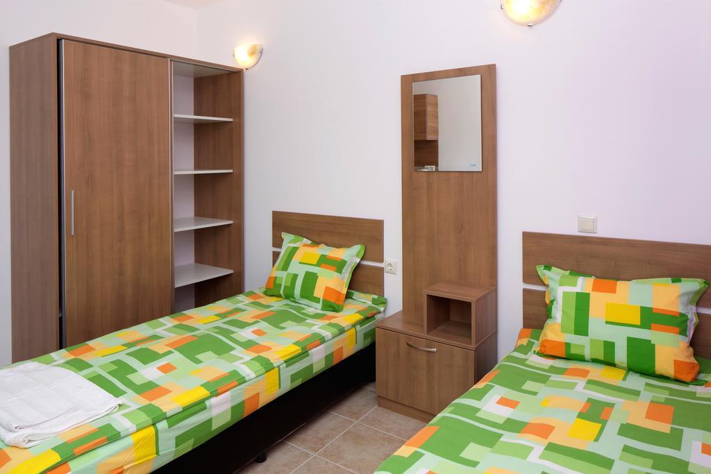 Anna Marina Apartments Sveti Vlas Eksteriør billede