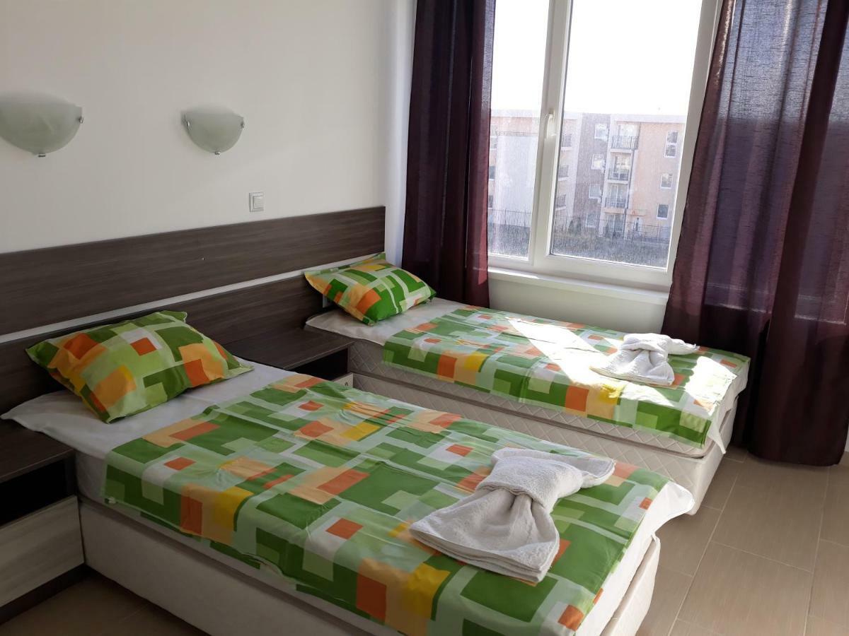 Anna Marina Apartments Sveti Vlas Eksteriør billede