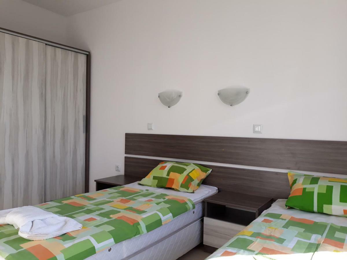 Anna Marina Apartments Sveti Vlas Eksteriør billede